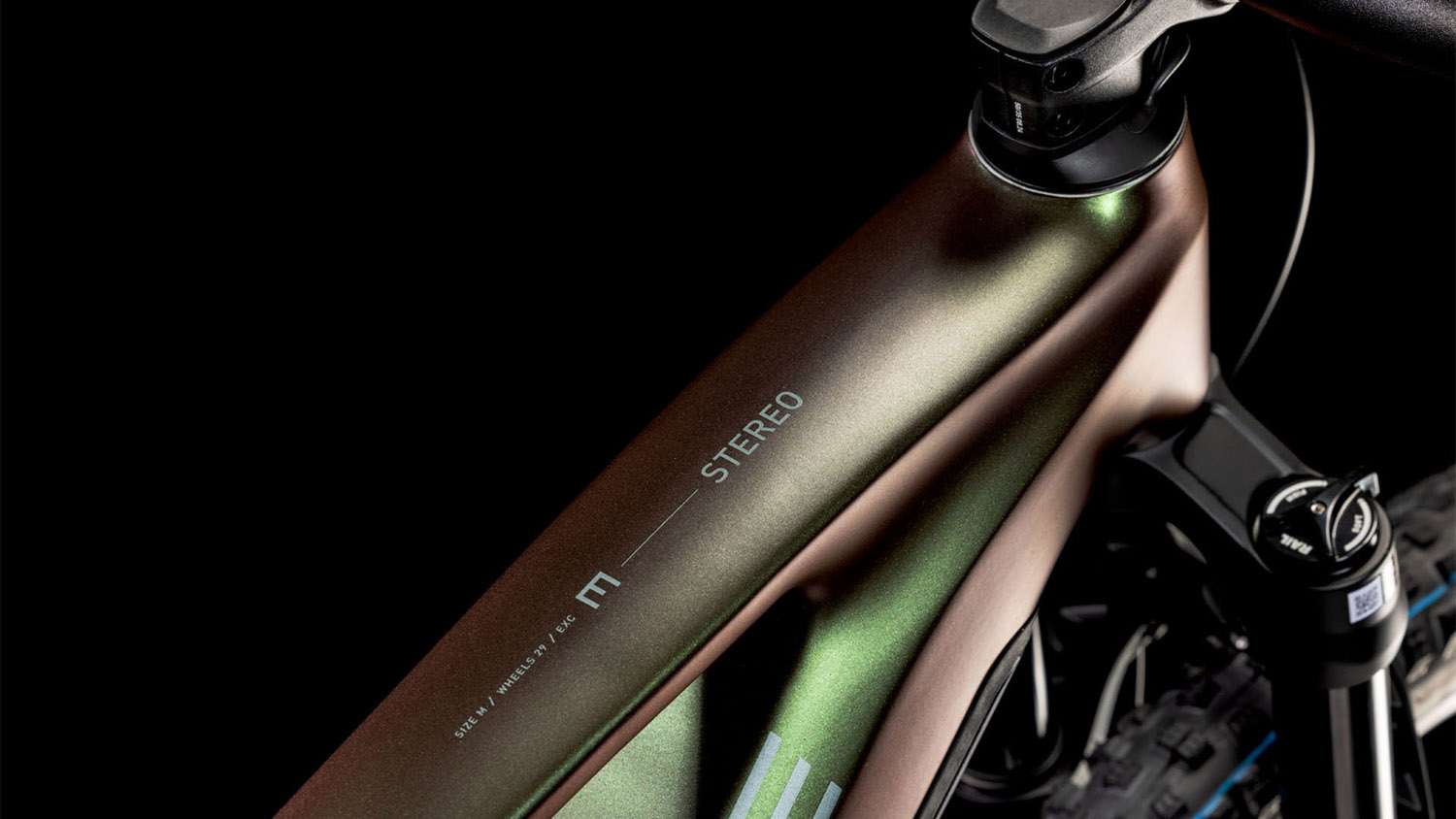 Cube Stereo Hybrid ONE77 HPC AT 800 carbon´n´gold - VELOCONECT