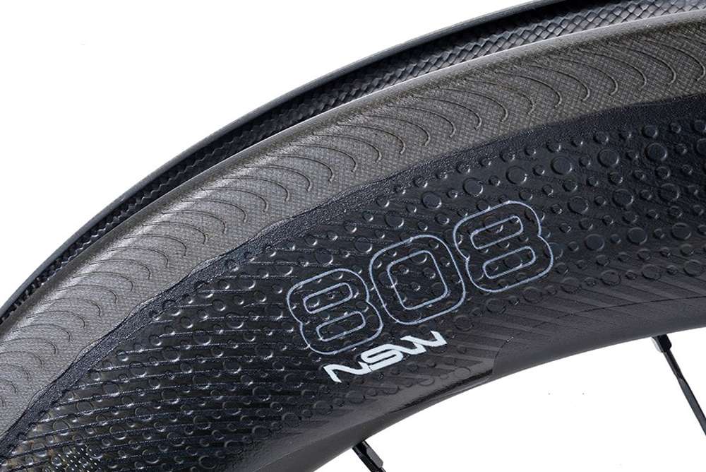Zipp 808 NSW Carbon Clincher Laufradsatz Shimano Zipp